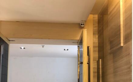 監(jiān)控攝像頭.jpg 監(jiān)控攝像頭.jpg